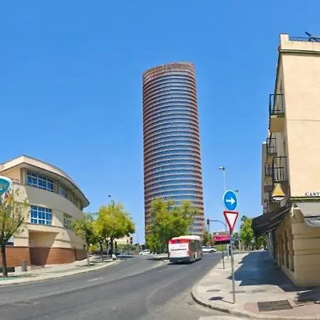 Lejlighed Castilla Del Cachorro, Apto De 2 En Triana